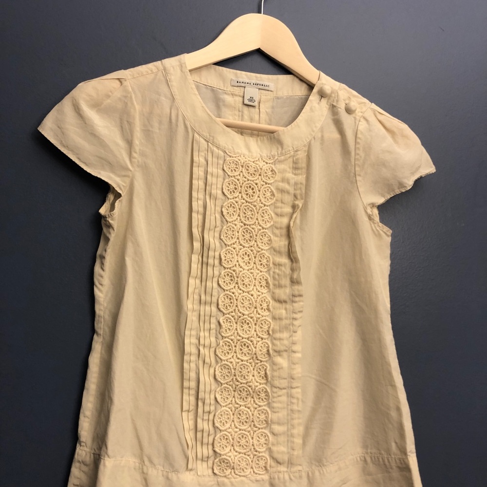 Banana Republic Silk Blouse- Cream